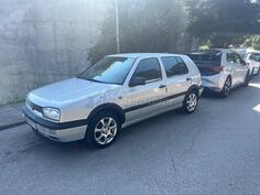 Volkswagen - Golf 3 - 1,6 benzin 74kw