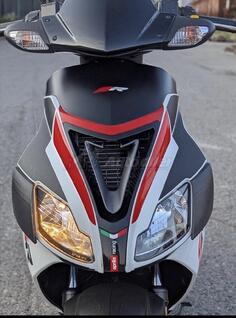 Aprilia - sr50