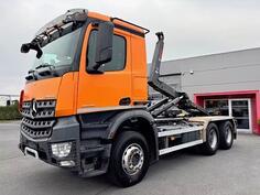 Mercedes Benz - AROCS 2636L Kamion s kukom/LTK444
