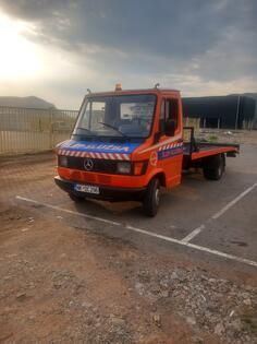 Mercedes Benz - 411 D