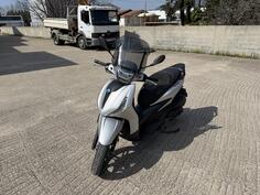 Piaggio - BEVERLY 300 HPE