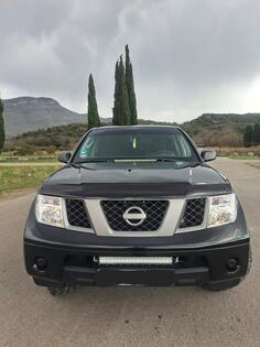 Nissan - Pathfinder - 2.5
