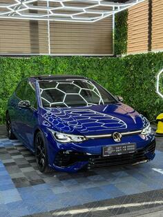 Volkswagen - Golf 8 - 2.0 TSI 4 MOTION