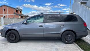 Volkswagen - Passat B6 - 2.0 TDI