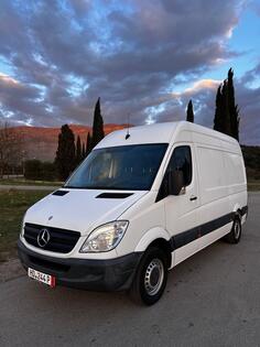 Mercedes Benz - SPRINTER 210 CDI