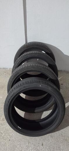 Bridgestone - P ZERO - Summer tire