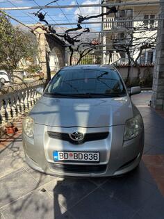 Toyota - Auris - 2.0 D-4D