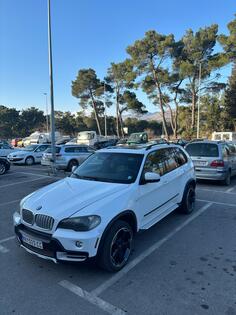 BMW - X5 - 4.8benz