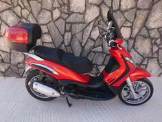 Piaggio - Beverly 250