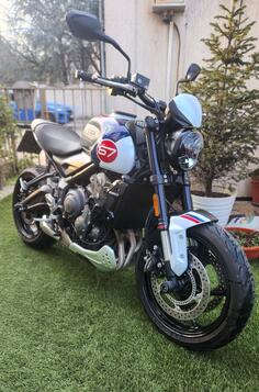 Triumph - Trident 660 Triple Tribute