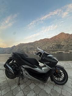 Honda - Honda Forza Limited Edition 300