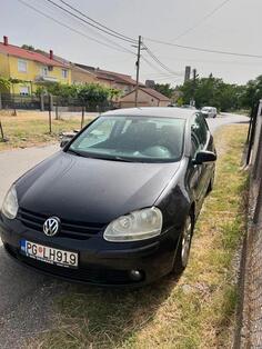 Volkswagen - Golf 5 - 1.9 TDI