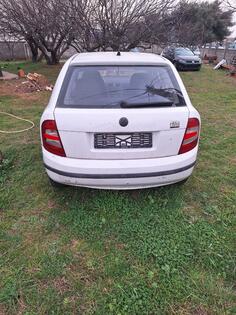 U djelovima Škoda - Fabia 1.2 benz