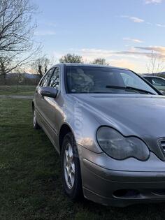 Mercedes Benz - C 220