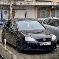 Volkswagen - Golf 5 - R32 Look