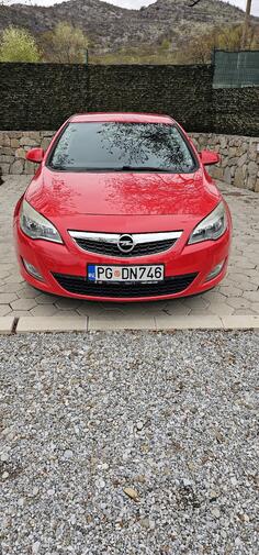 Opel - Astra - 1.4