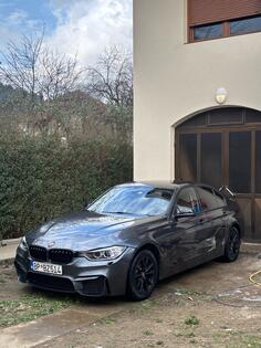 BMW - 318 - 318d xDrive Sport Line