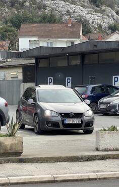 Volkswagen - Golf 5 - 2.0 TDI