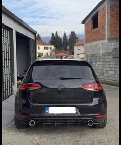 Branik za Golf 7 god. 2013