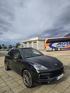 Porsche - Cayenne - S  2.9  440ks