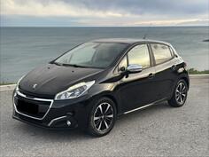 Peugeot - 208