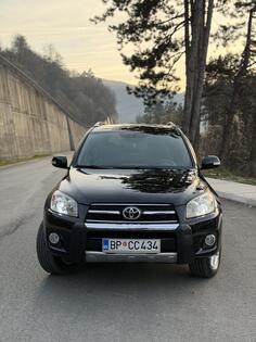 Toyota - RAV 4 - 2.2