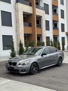 BMW - 525