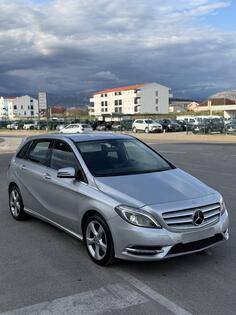 Mercedes Benz - B 180 - Automatik