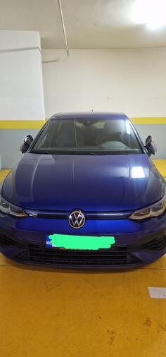 Volkswagen - Golf 8 - R