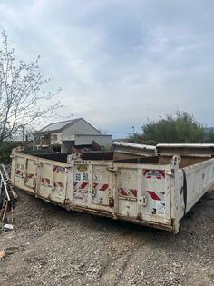 Mercedes Benz - ……