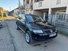 Volkswagen - Touareg
