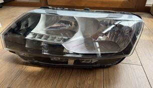 Left headlight for Škoda - Rapid    - 2017-2019