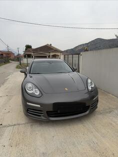 Porsche - Panamera - 4S