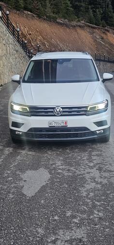 Volkswagen - Tiguan - 2.0 tdi 4motion