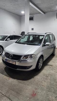 Volkswagen - Touran - 2.0