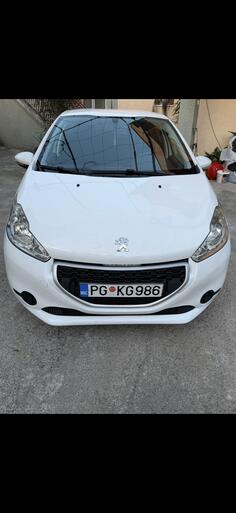 Peugeot - 208 - 1.4