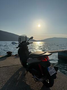 Piaggio - MedleyS125