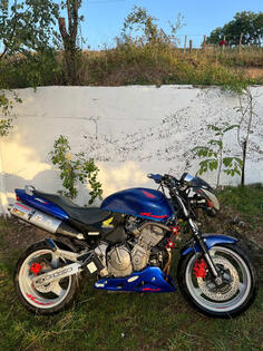 Honda - Honda Hornet 600CC