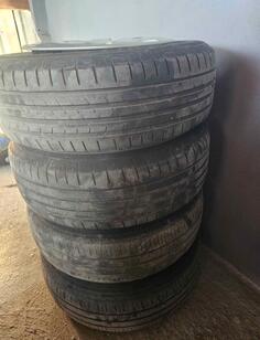 Fabričke felne i Vredestein gume