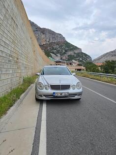 Mercedes Benz - E 220