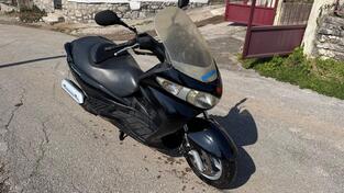 Suzuki - burgman 200