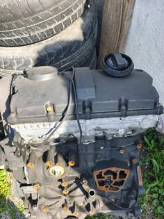 Glava motora za Volkswagen - Passat    - 2000