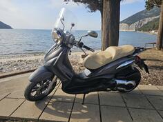 Piaggio - Cruiser