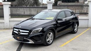 Mercedes Benz - GLA 220 - 4 Matic