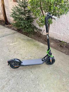 Ostalo - Elektricni trotinet