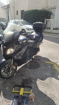 Suzuki - Burgman 650