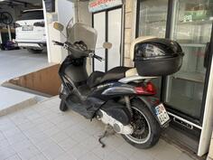 Piaggio - Beverly 250