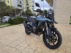 Suzuki - V Strom 800
