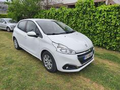 Peugeot - 208 - 1.6HDI Blue