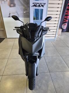 Yamaha - xmax 300